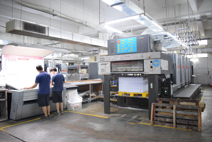 GUANGZHOU YM PACKAGE PRODUCTS CO.,LTD. linia produkcyjna producenta