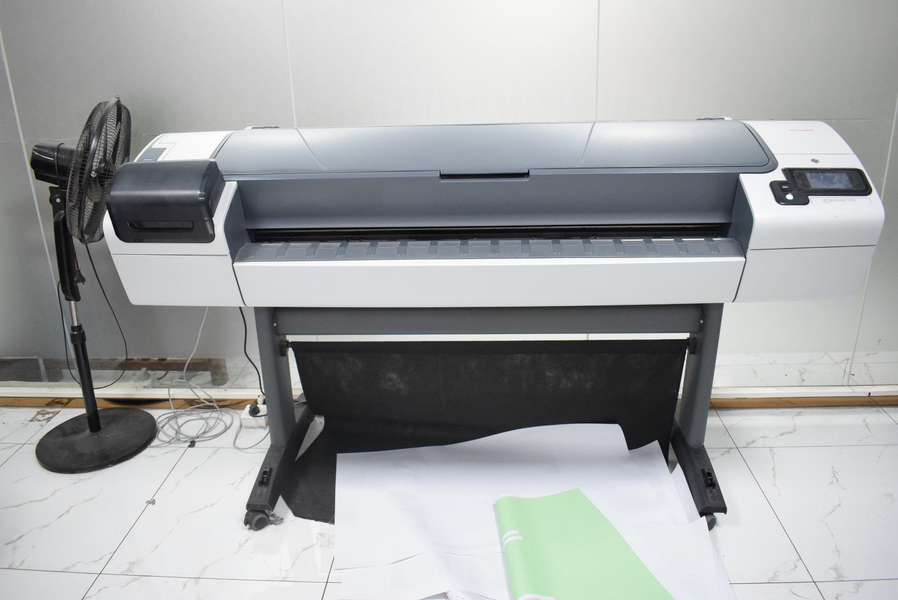 GUANGZHOU YM PACKAGE PRODUCTS CO.,LTD. linia produkcyjna producenta