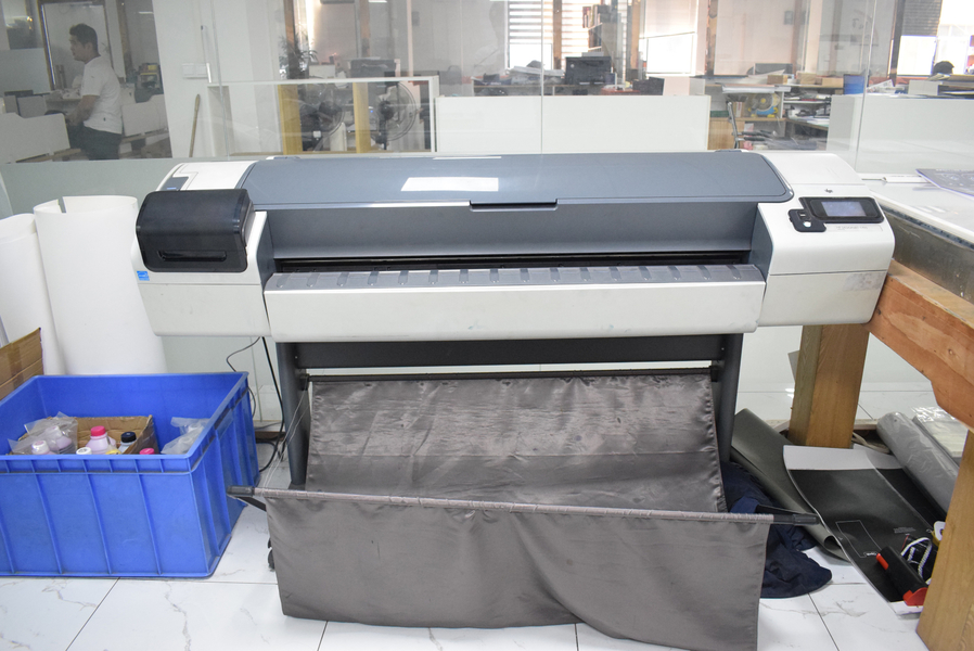 GUANGZHOU YM PACKAGE PRODUCTS CO.,LTD. linia produkcyjna producenta